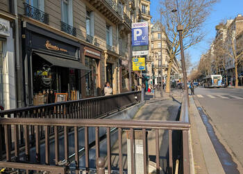 58070816c - Attribut alt par défaut.