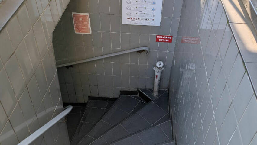 58070816d - Attribut alt par défaut.