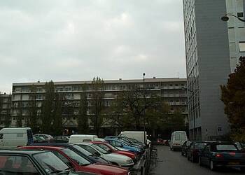 4254854a - Attribut alt par défaut.