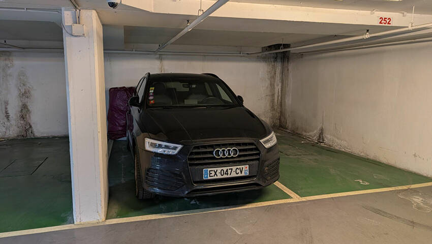 58208830b - Attribut alt par défaut.