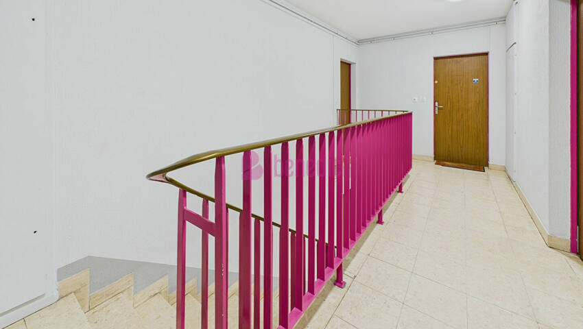 58213455j - Attribut alt par défaut.