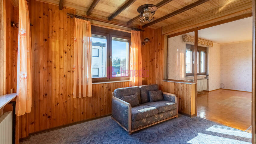 58246778g - Attribut alt par défaut.