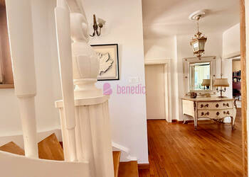 58165268a - Attribut alt par défaut.