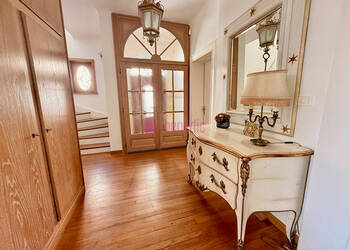 58165268b - Attribut alt par défaut.