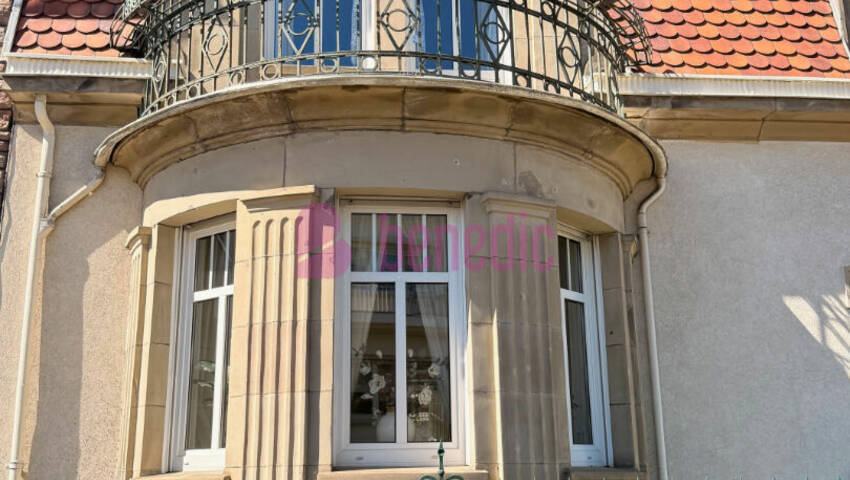 58165268c - Attribut alt par défaut.