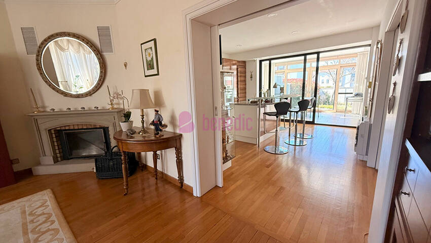 58165268h - Attribut alt par défaut.