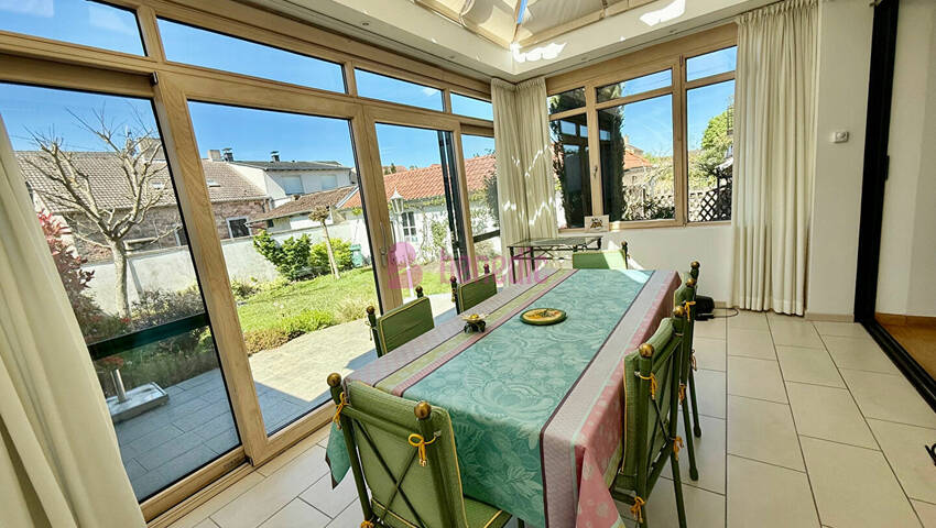 58165268j - Attribut alt par défaut.