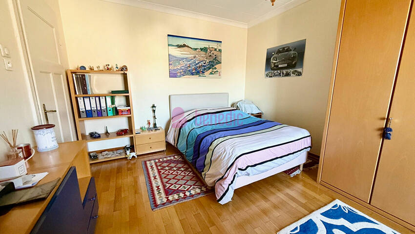 58165268m - Attribut alt par défaut.