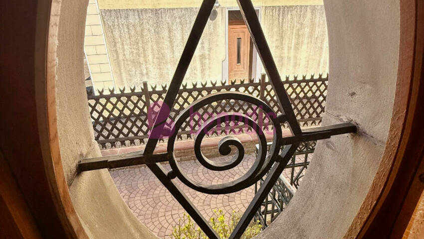 58165268p - Attribut alt par défaut.