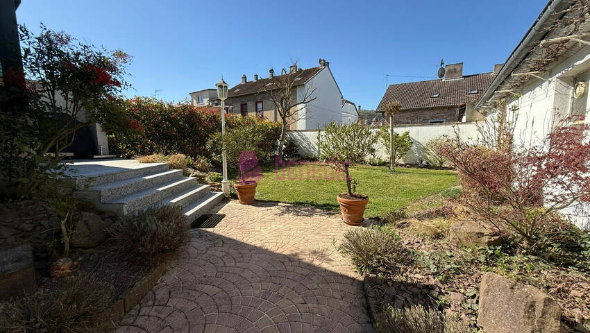 58165268r - Attribut alt par défaut.