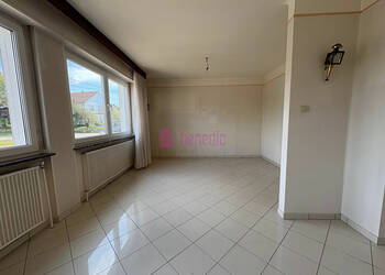 58257786b - Attribut alt par défaut.