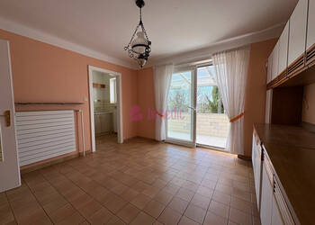 58257786c - Attribut alt par défaut.