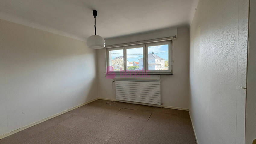 58257786e - Attribut alt par défaut.