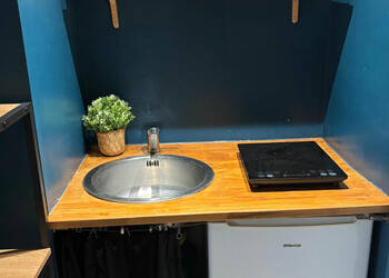 58295773b - Attribut alt par défaut.