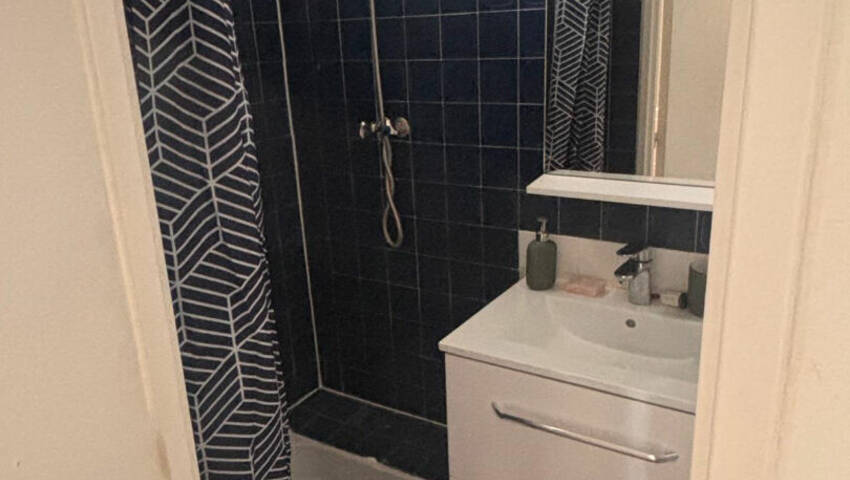 58295773f - Attribut alt par défaut.