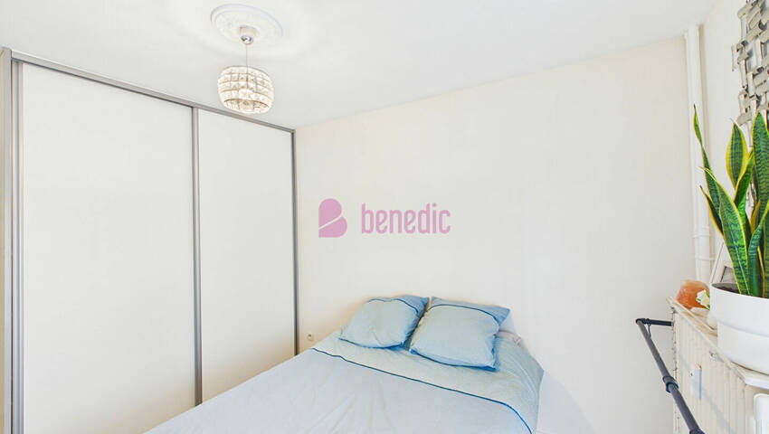 58293334i - Attribut alt par défaut.