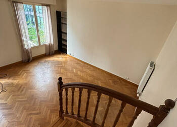 58301843b - Attribut alt par défaut.