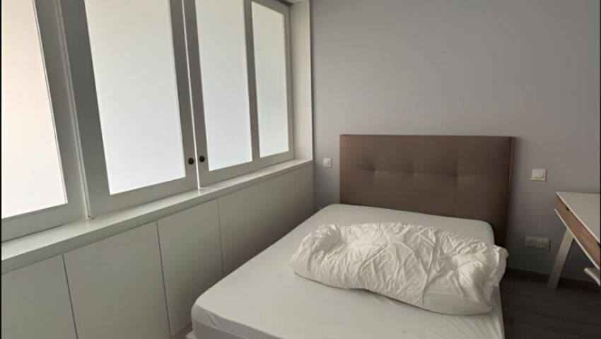 58301422a - Attribut alt par défaut.