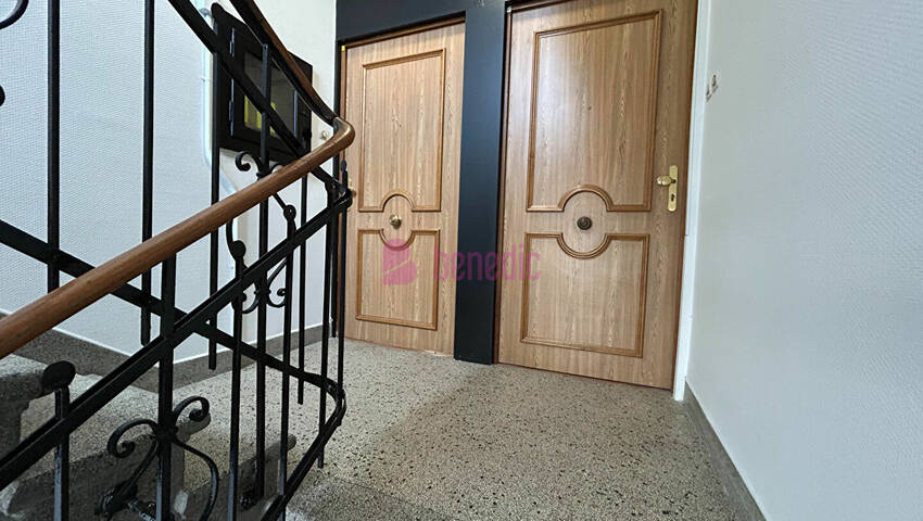 58325713d - Attribut alt par défaut.