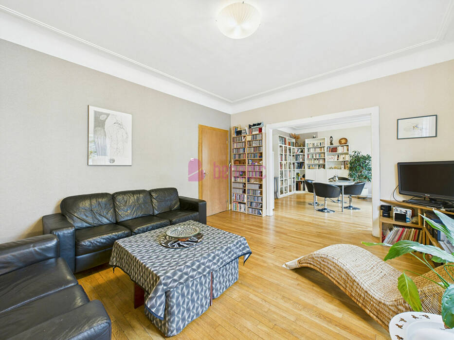 57915499g - Attribut alt par défaut.