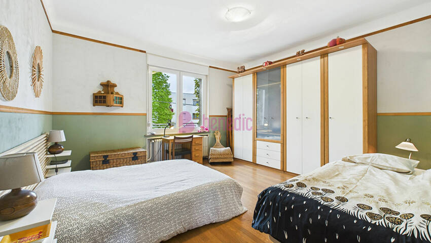 57915499m - Attribut alt par défaut.