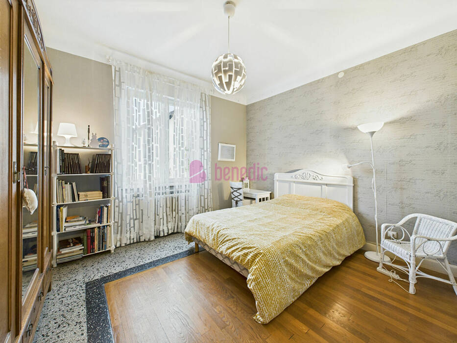 57915499n - Attribut alt par défaut.