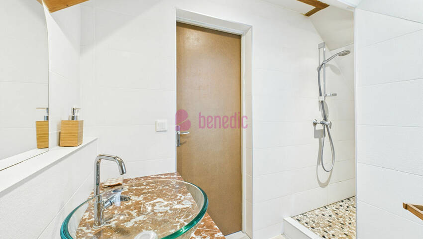 57915499q - Attribut alt par défaut.