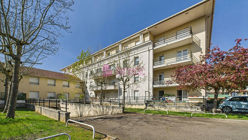 58319420a - Attribut alt par défaut.
