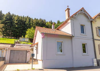 58278695a - Attribut alt par défaut.