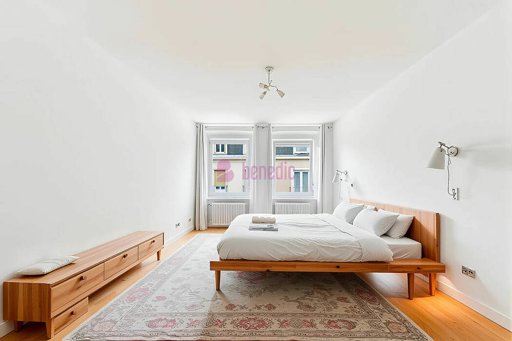 57918660c - Attribut alt par défaut.