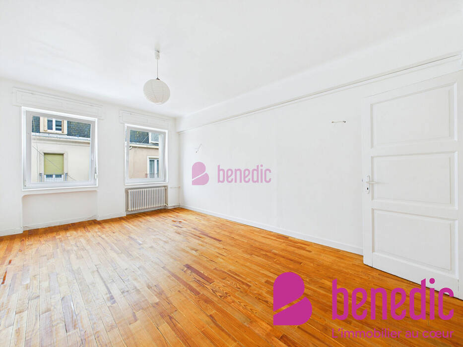 57918660j - Attribut alt par défaut.