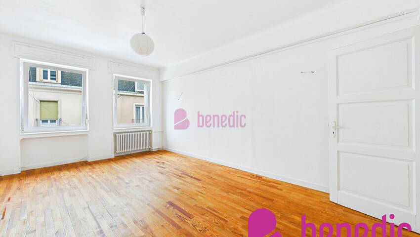 57918660j - Attribut alt par défaut.