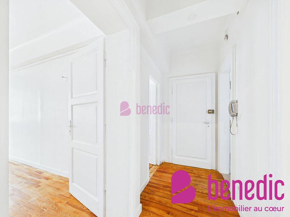 57918660g - Attribut alt par défaut.