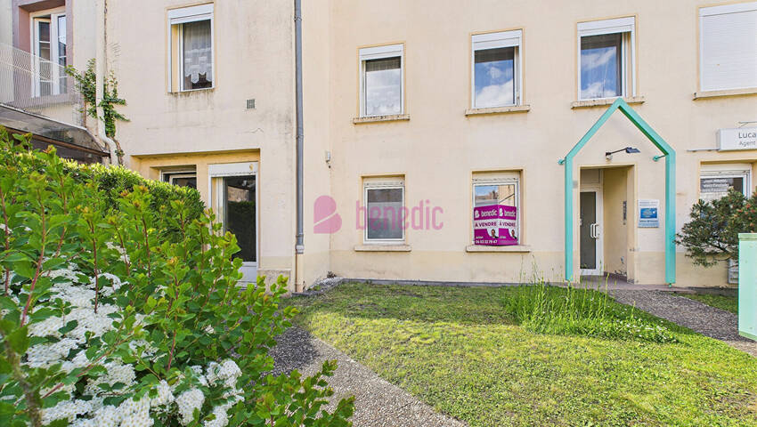 58380730h - Attribut alt par défaut.