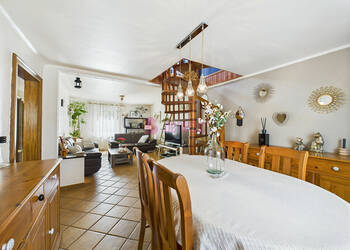 57690351c - Attribut alt par défaut.