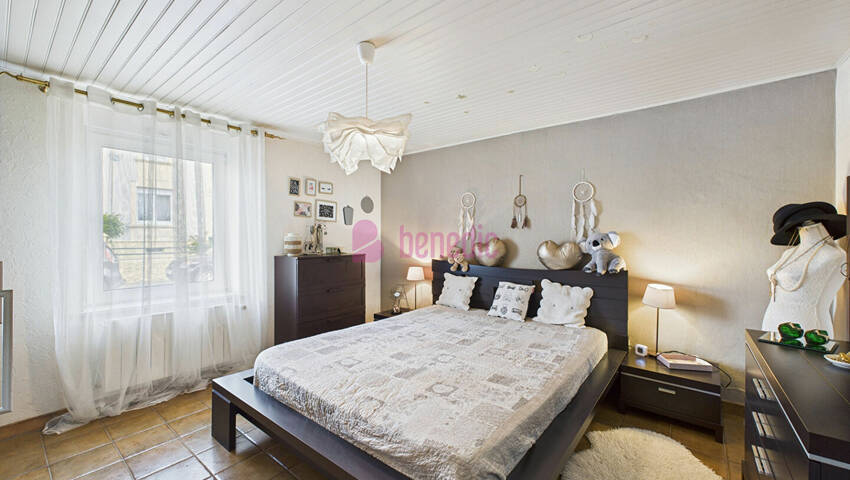 57690351d - Attribut alt par défaut.