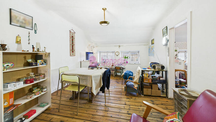 58222222c - Attribut alt par défaut.