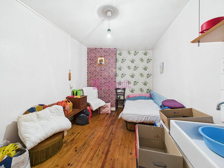 58222222e - Attribut alt par défaut.