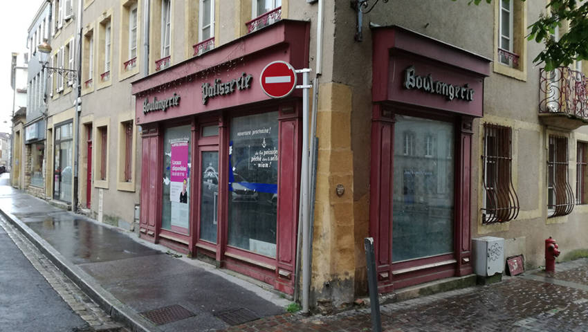 58391460b - Attribut alt par défaut.
