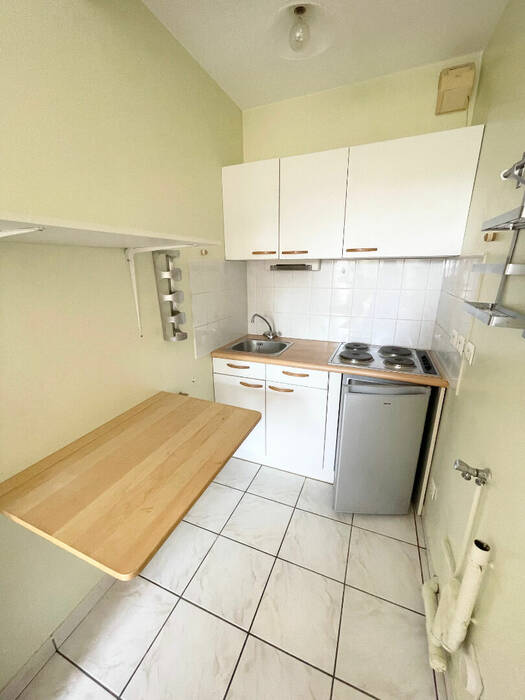 17701574d - Attribut alt par défaut.