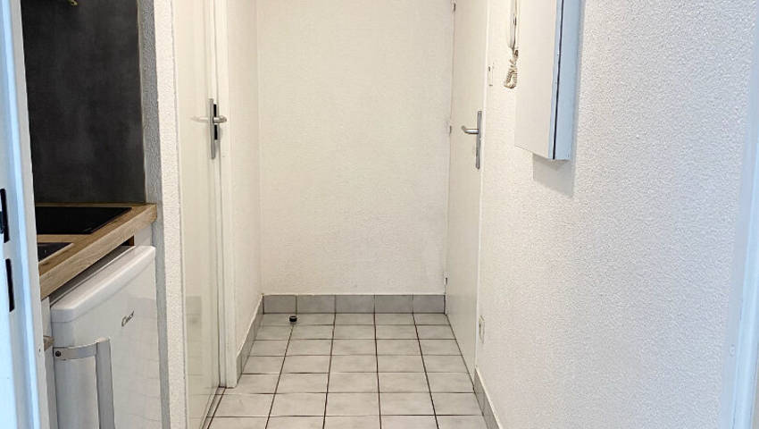 58439241d - Attribut alt par défaut.