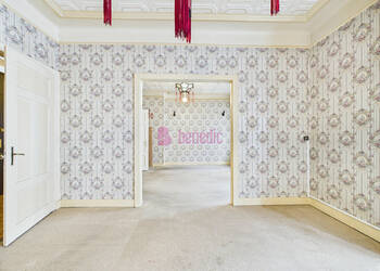 57917494c - Attribut alt par défaut.