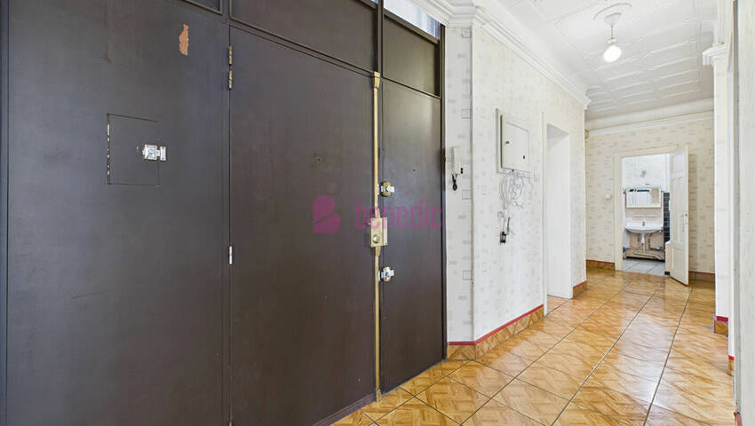 57917494m - Attribut alt par défaut.