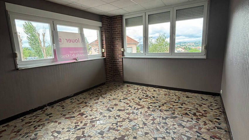 58462323l - Attribut alt par défaut.
