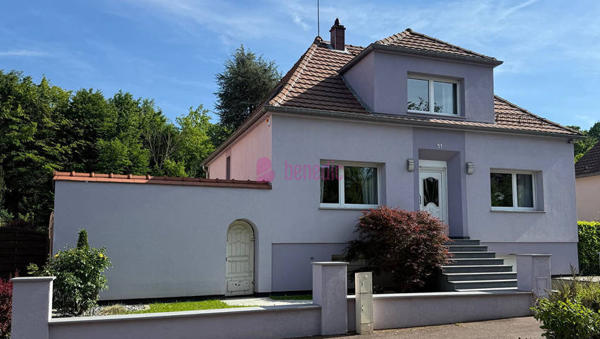 55925484a - Attribut alt par défaut.