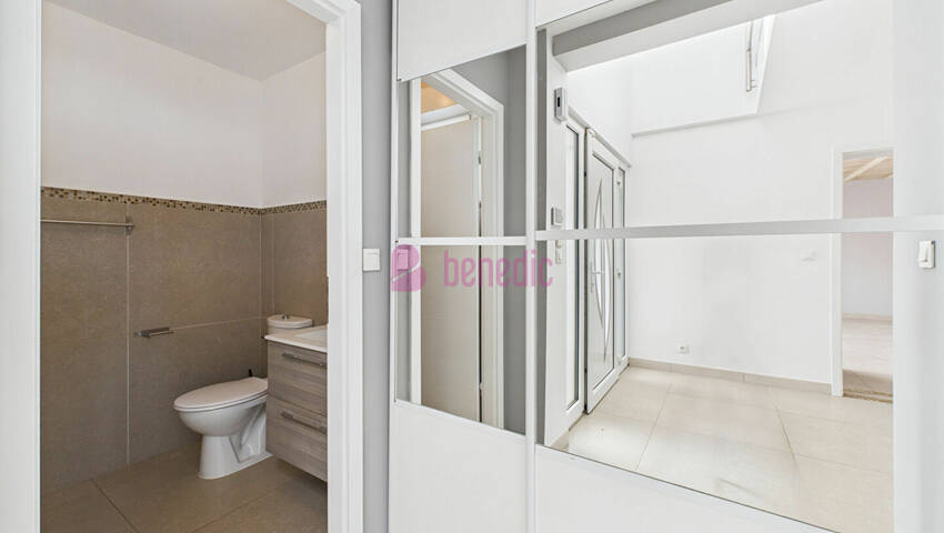 58636238q - Attribut alt par défaut.