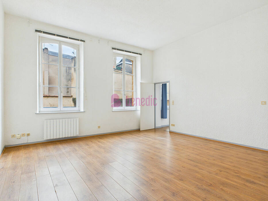 4479796c - Attribut alt par défaut.