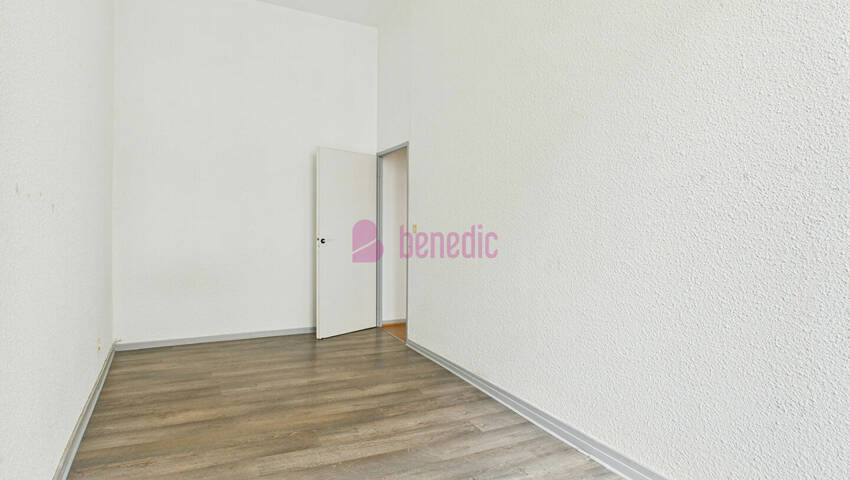 4479796i - Attribut alt par défaut.