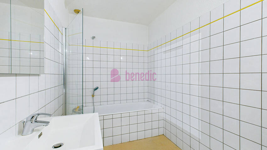 4479796k - Attribut alt par défaut.