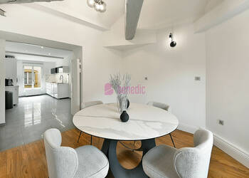 58618452a - Attribut alt par défaut.